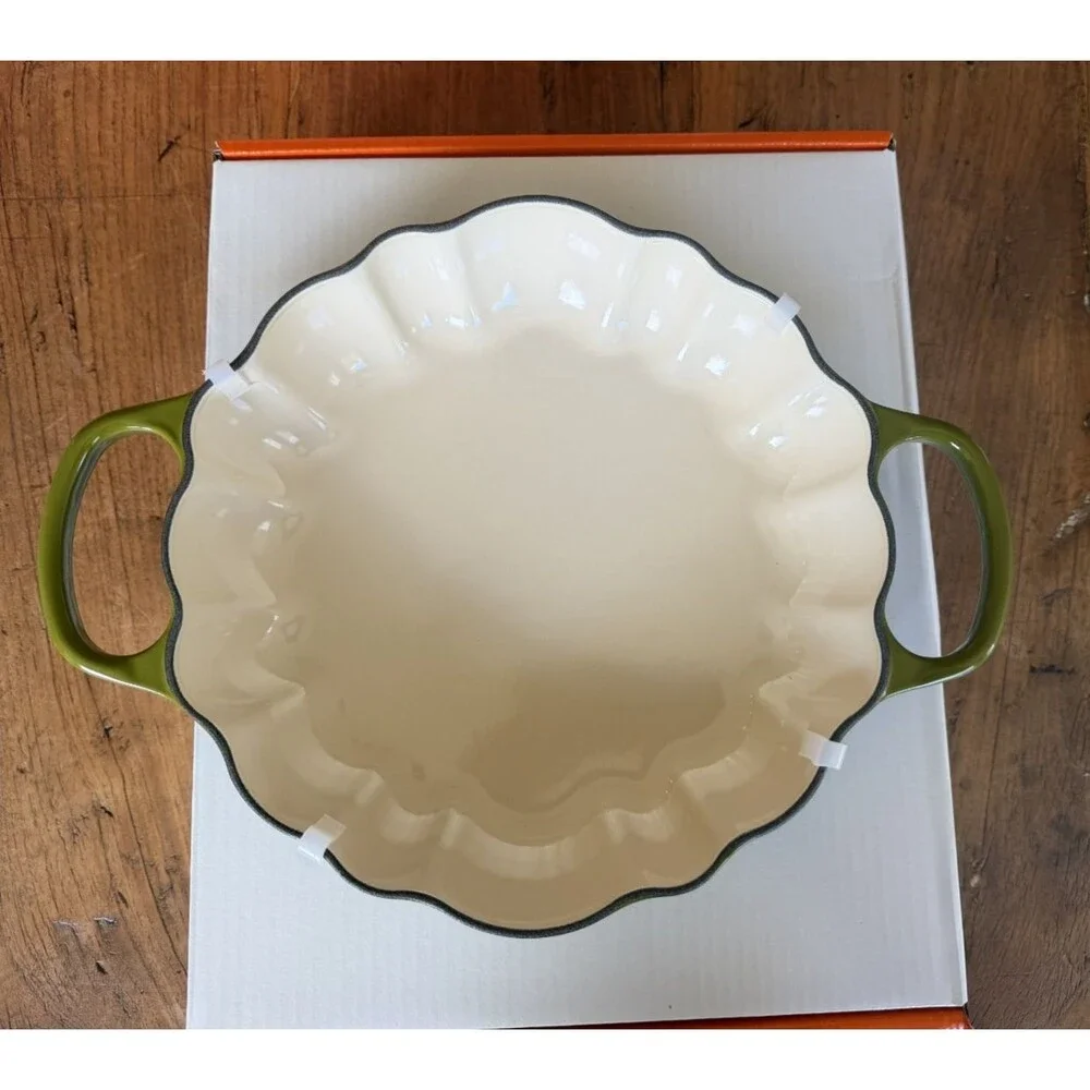 Le Creuset Pumpkin Shallow Casserole Braiser 2.75 qt 11 in Olive Green NEW